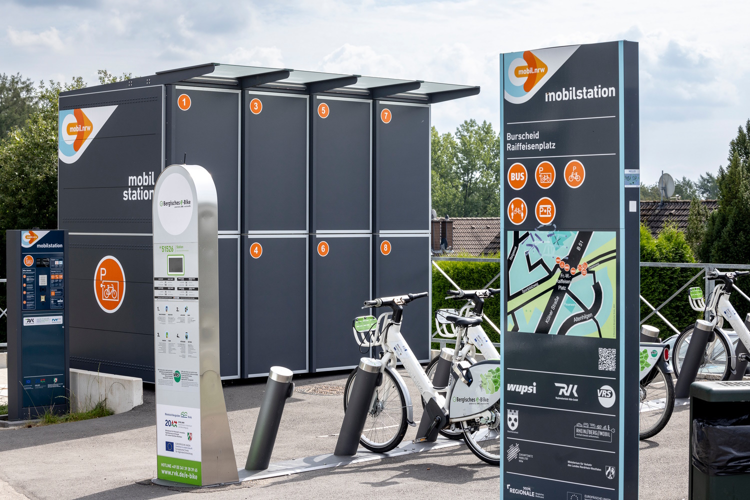 Mobilstation Burscheid, Raiffeisenplatz