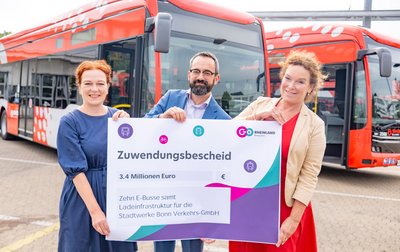 Neue Elektrobusse SWB (© SWB/Benjamin Westhoff)