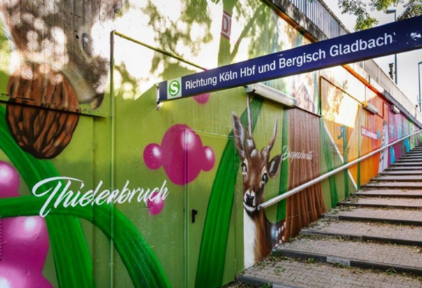 Wo bitte geht’s zum bunten Bahnhof? go.Rheinland widmet Stationen mit Kunstgraffiti neue Website