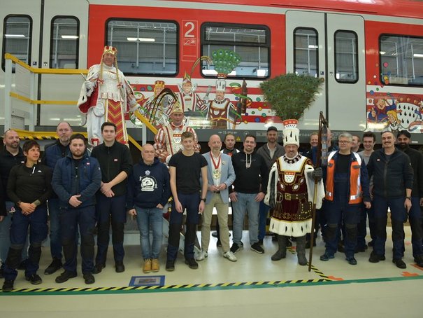 Präsentation der neuen Karnevals-S-Bahn (© Deutsche Bahn AG/JJK)